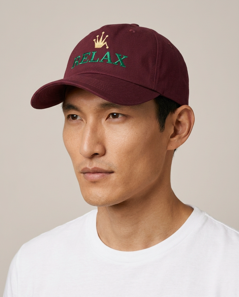 RELAX Cap Bordeaux – Closeup